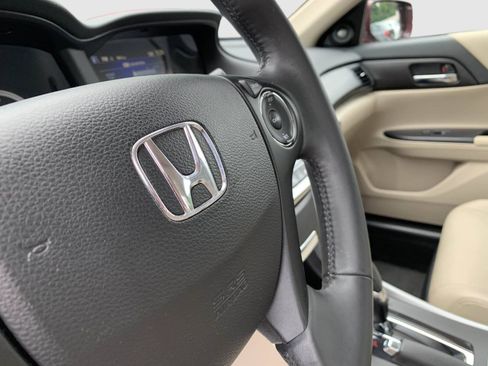 Used 2015 Honda Accord EX-L image 45