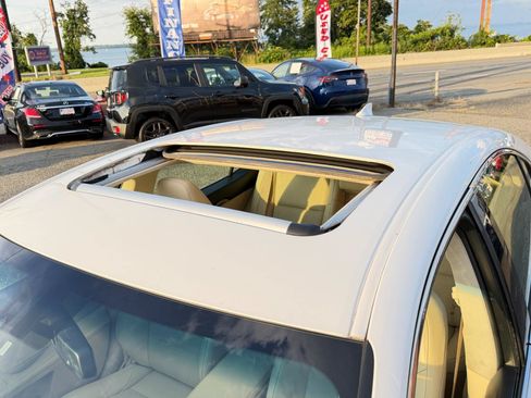 Used 2015 Lexus ES 350 w/ Luxury Package FWD image 81