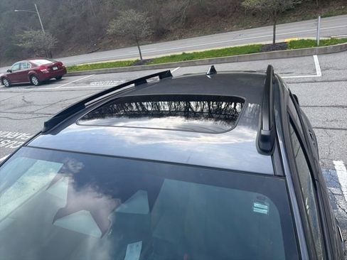 Used 2024 Subaru Crosstrek 2.5i Sport w/ Crosstrek Mirror Package image 4