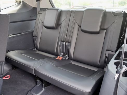 Used 2018 Volkswagen Atlas SE image 31