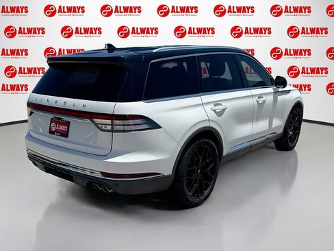 Used 2020 Lincoln Aviator Reserve w/ Class IV Trailer Tow Package AWD/4WD image 5