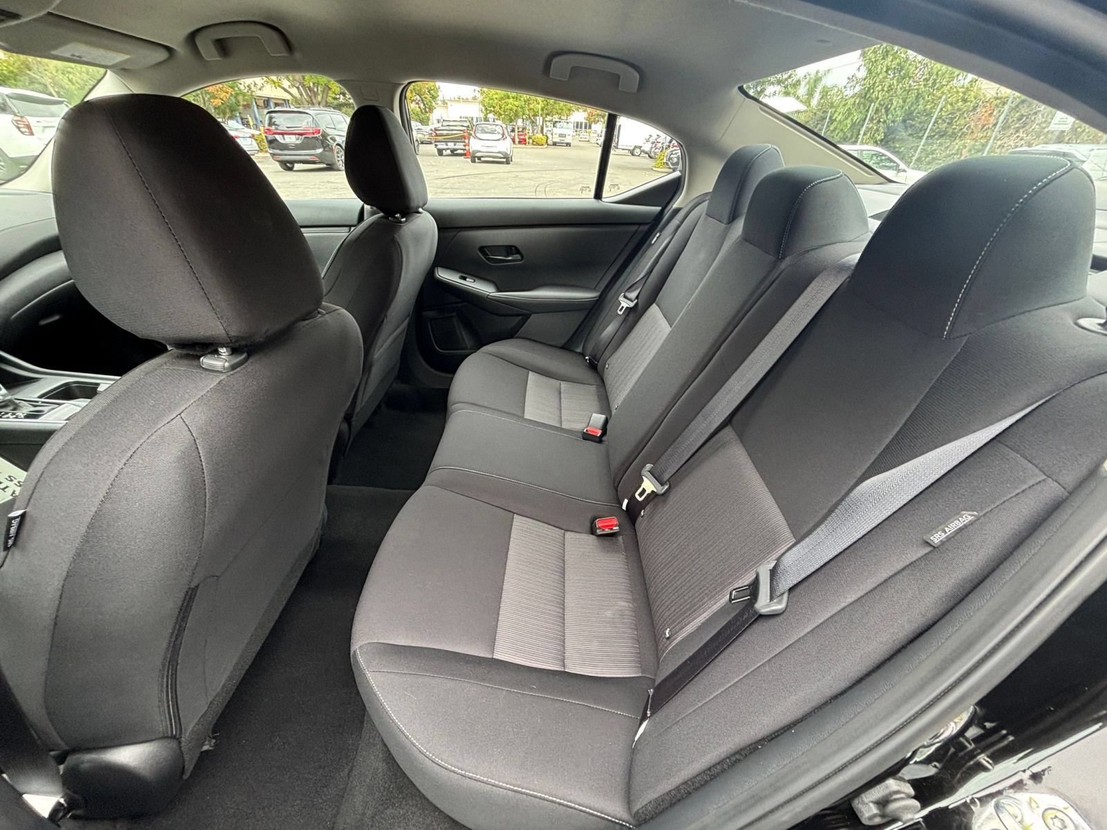 Used 2025 Nissan Sentra SV FWD image 22