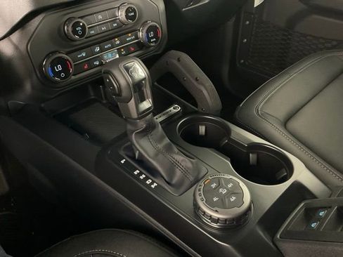 New 2025 Ford Bronco Big Bend w/ Black Diamond Package image 18