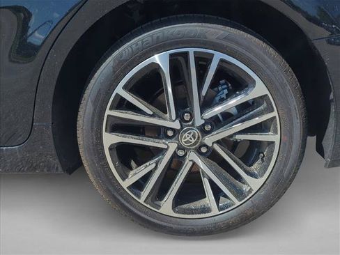 Certified 2026 Toyota Camry XLE FWD image 9