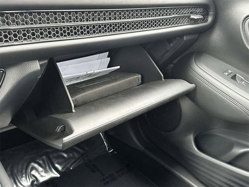 Used 2023 Honda HR-V LX image 29