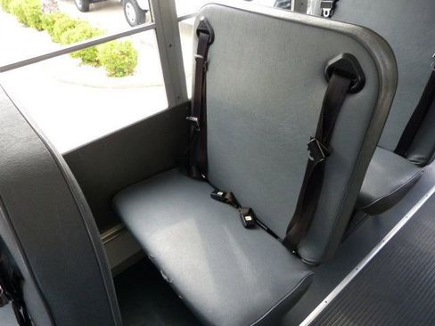 Used 2008 Chevrolet Express 3500 w/ School Bus Package image 26