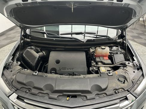 Certified 2023 Chevrolet Traverse LT w/ LT Premium Package image 31