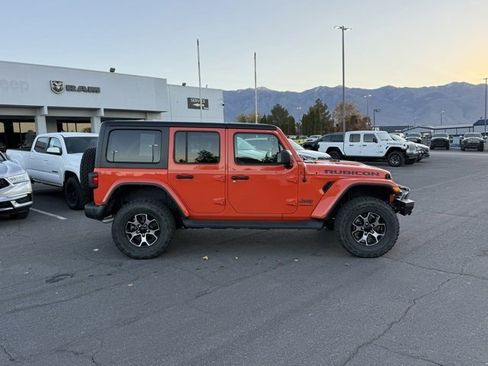 Used 2023 Jeep Wrangler Unlimited Rubicon w/ Cold Weather Group image 5