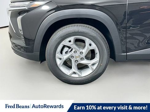 New 2026 Chevrolet Trax LS w/ LS Convenience Package image 18