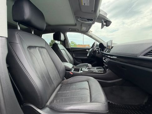 Used 2019 Audi Q5 2.0T Premium Plus AWD/4WD image 25