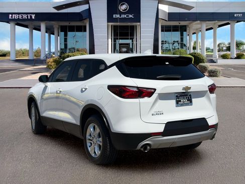 Used 2021 Chevrolet Blazer LT FWD image 5