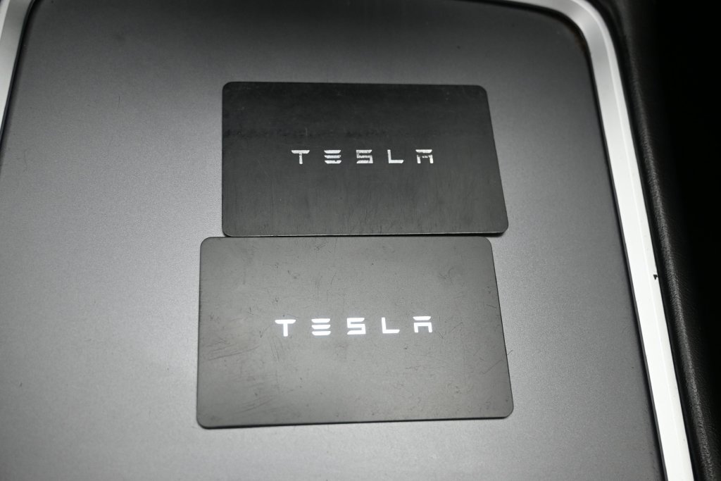 Used 2023 Tesla Model 3 Standard Range RWD image 25