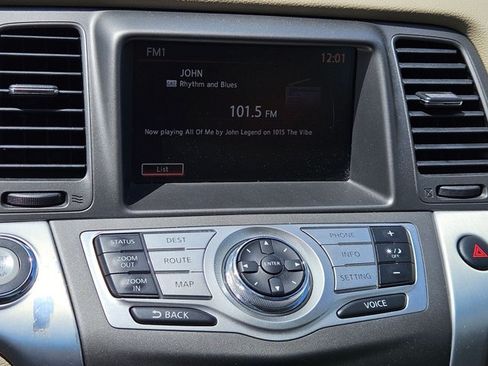 Used 2011 Nissan Murano LE w/ Navigation Pkg FWD image 12