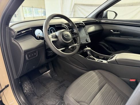 Used 2023 Hyundai Santa Cruz SEL w/ Activity Package AWD/4WD image 9