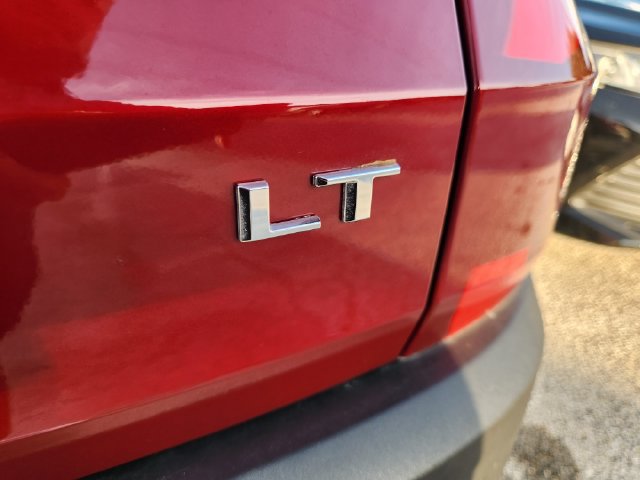 Used 2024 Chevrolet Traverse LT FWD image 9
