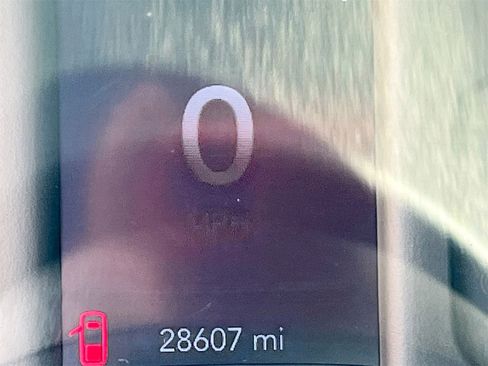 Used 2021 RAM 1500 Big Horn image 12