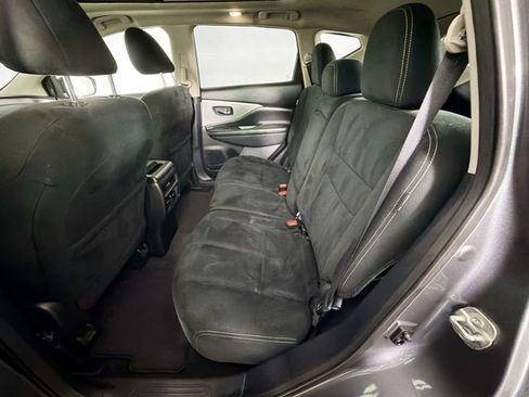 Used 2019 Nissan Murano SV AWD/4WD image 25