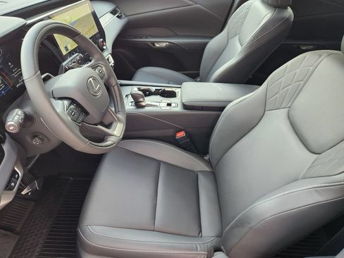 Certified 2025 Lexus RX 350 Premium w/ Convenience Package FWD image 12