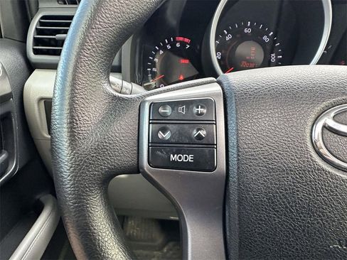 Used 2013 Toyota 4Runner Trail image 9