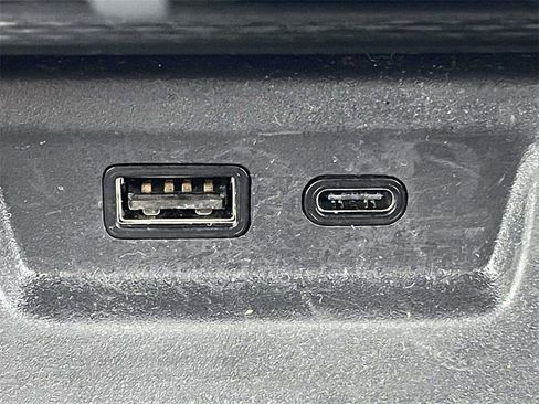 Used 2026 GMC Terrain AT4 image 23