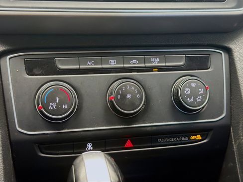 Used 2019 Volkswagen Atlas S image 10