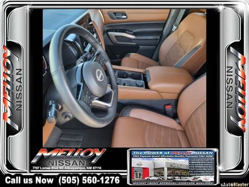 Used 2024 Nissan Pathfinder Platinum image 15