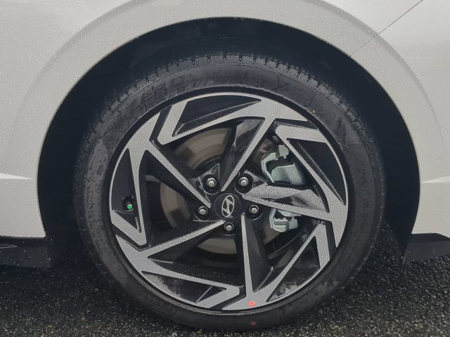 Certified 2026 Hyundai Sonata SEL AWD/4WD image 10