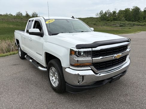 Used 2018 Chevrolet Silverado 1500 LT w/ All Star Edition AWD/4WD image 7