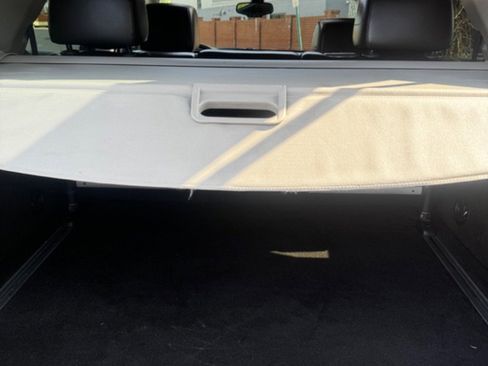 Used 2015 Cadillac SRX Luxury image 14