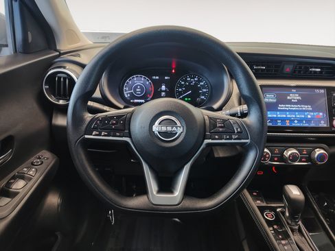 Certified 2023 Nissan Kicks SV FWD image 15