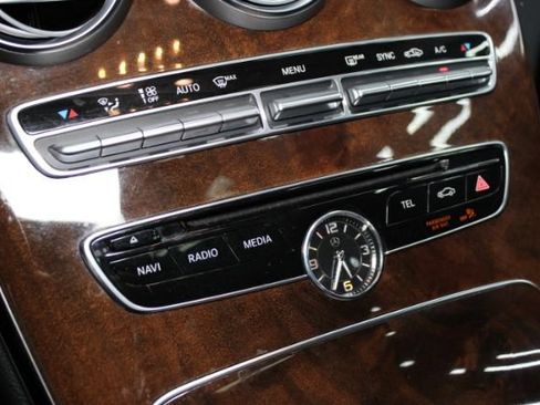 Used 2015 Mercedes-Benz C 300 4MATIC Sedan image 22