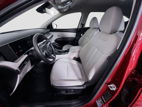 Used 2025 Hyundai Tucson SEL FWD image 13