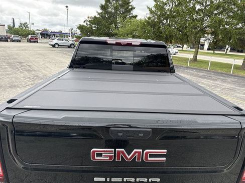 Used 2024 GMC Sierra 1500 AT4 w/ Technology Package AWD/4WD image 50