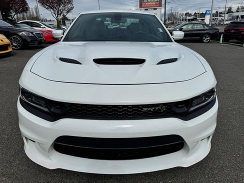 Used 2019 Dodge Charger SRT Hellcat w/ Navigation & Travel Group RWD image 8