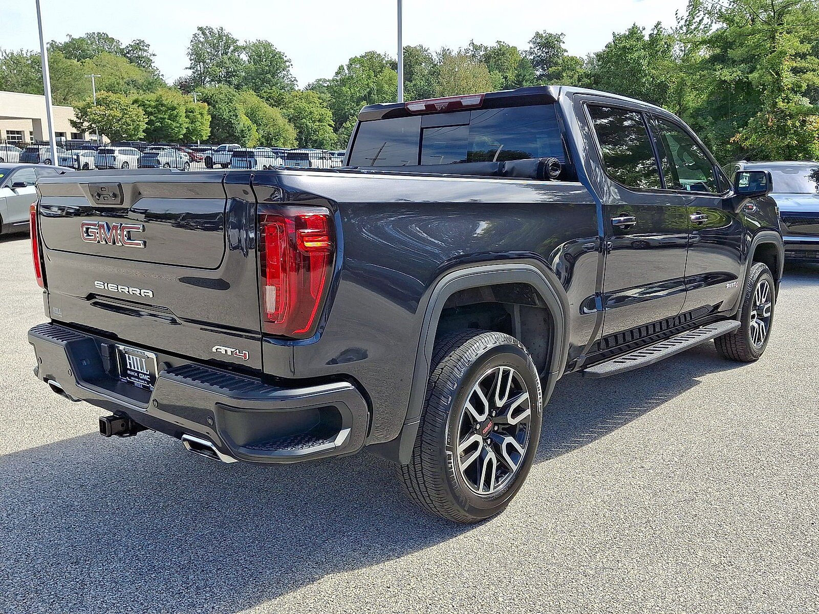 Used 2023 GMC Sierra 1500 AT4 w/ AT4 Premium Package AWD/4WD image 25