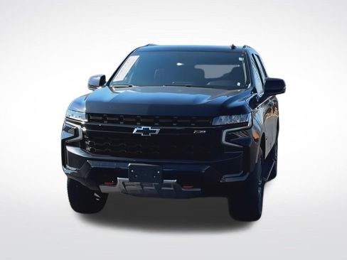 Used 2023 Chevrolet Tahoe Z71 w/ Luxury Package AWD/4WD image 4