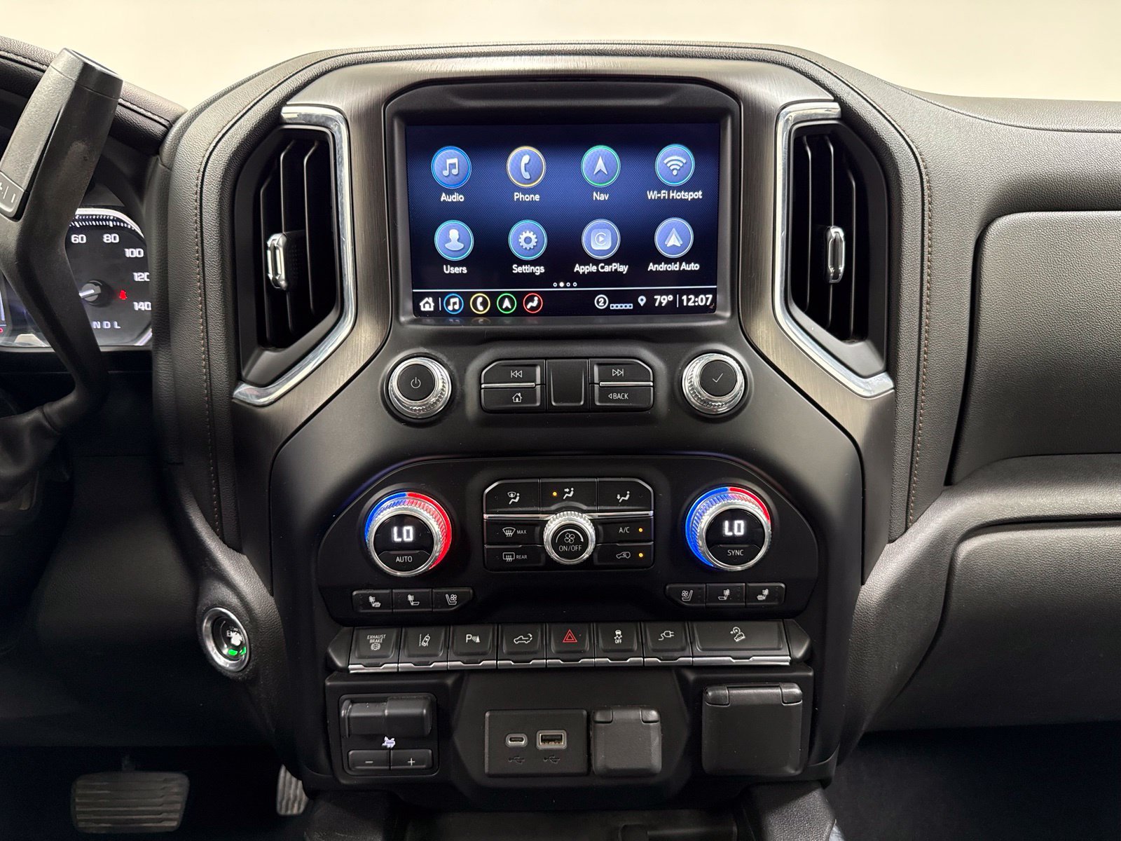 Used 2023 GMC Sierra 2500 AT4 w/ AT4 Preferred Package AWD/4WD image 27