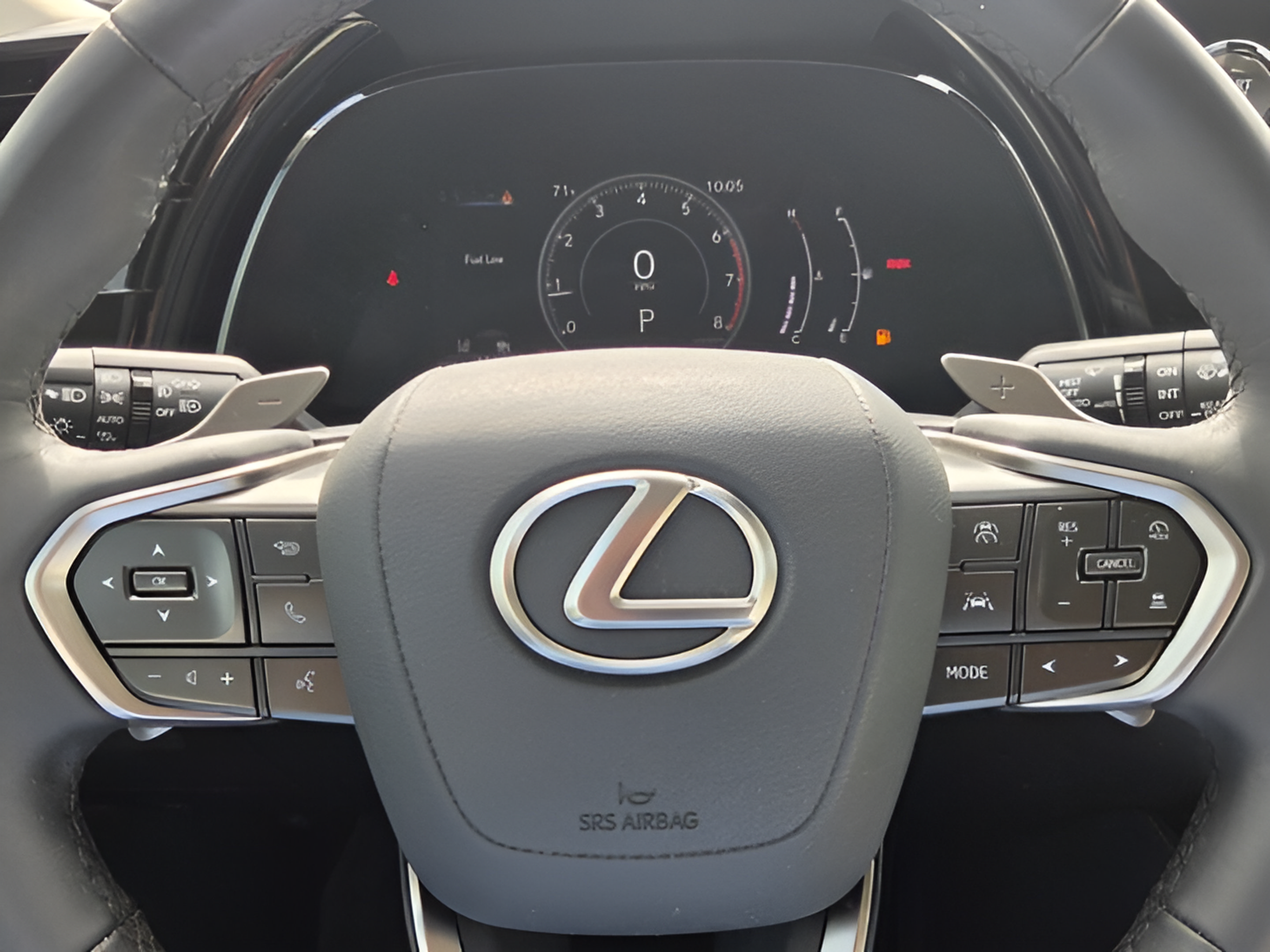 Used 2024 Lexus RX 350 FWD w/ Technology Package image 23