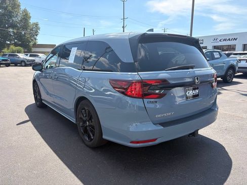 Used 2023 Honda Odyssey Sport image 5