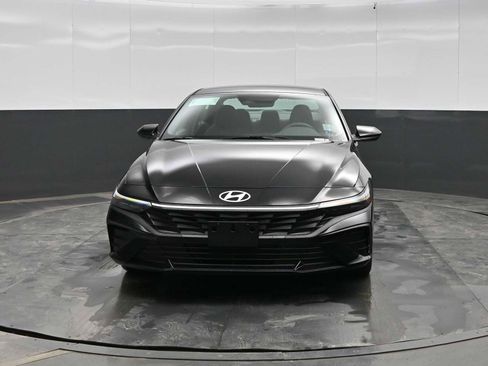 New 2026 Hyundai Elantra Sport image 3