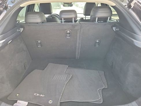 Used 2025 MAZDA CX-30 AWD 2.5 S w/ Preferred Package image 8