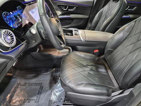 Certified 2023 Mercedes-Benz EQS 580 4MATIC Sedan image 17