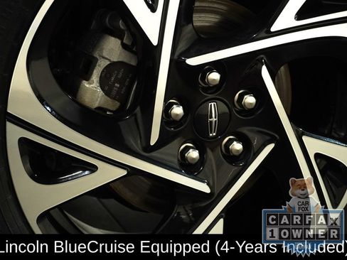 Used 2024 Lincoln Nautilus Premier w/ Equipment Group 102A AWD/4WD image 15