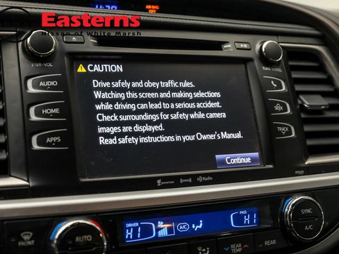 Used 2017 Toyota Highlander Plus image 24