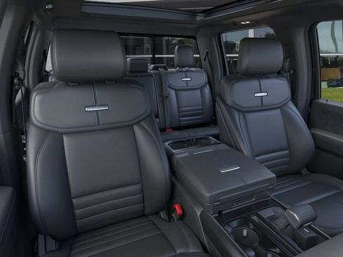 New 2025 Ford F150 Platinum w/ Equipment Group 702A High image 10