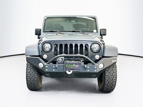Used 2015 Jeep Wrangler Sport AWD/4WD image 2