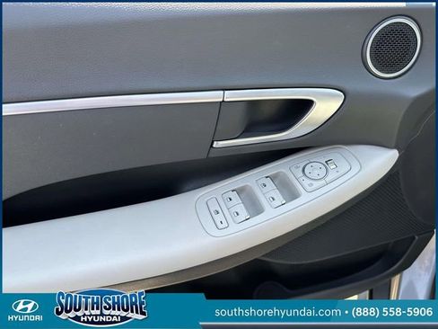 Certified 2023 Hyundai Sonata SE image 18
