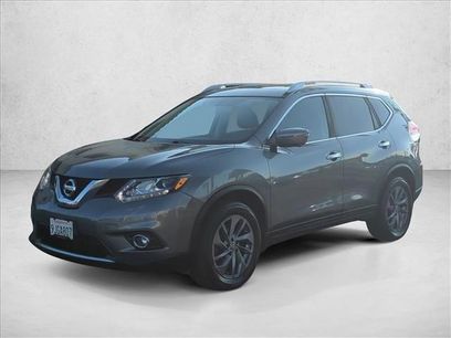 Used 2016 Nissan Rogue SL w/ SL Premium Package