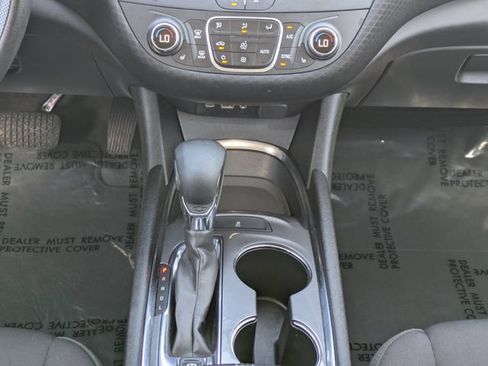 Used 2023 Chevrolet Malibu LT FWD image 18