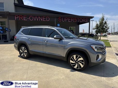 Used 2024 Volkswagen Atlas SE image 1